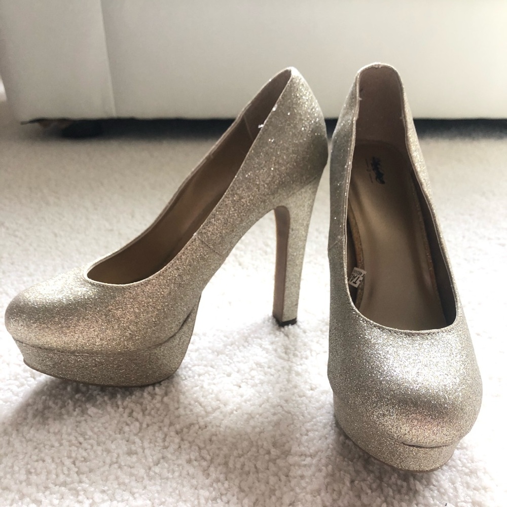 Messino Gold Glitter Heels